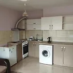 Apartament In 2 *