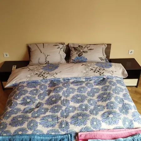 In 2 Apartment Varna