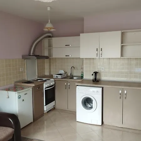 Apartment In 2 *