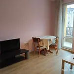 Lägenhet In 2