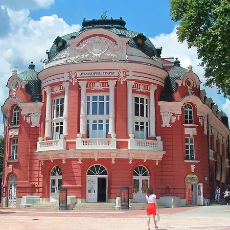 Apartment In 2 Warna