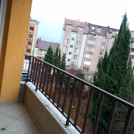 In 2 Apartment Warna