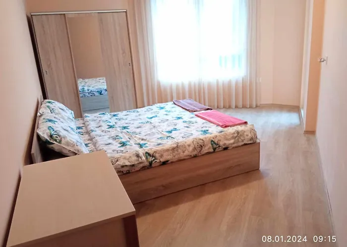 Apartment In 2 *