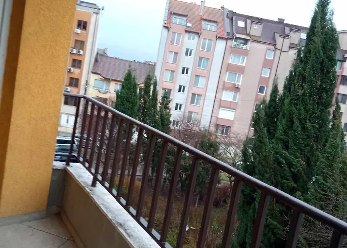 In 2 Апартаменти Варна